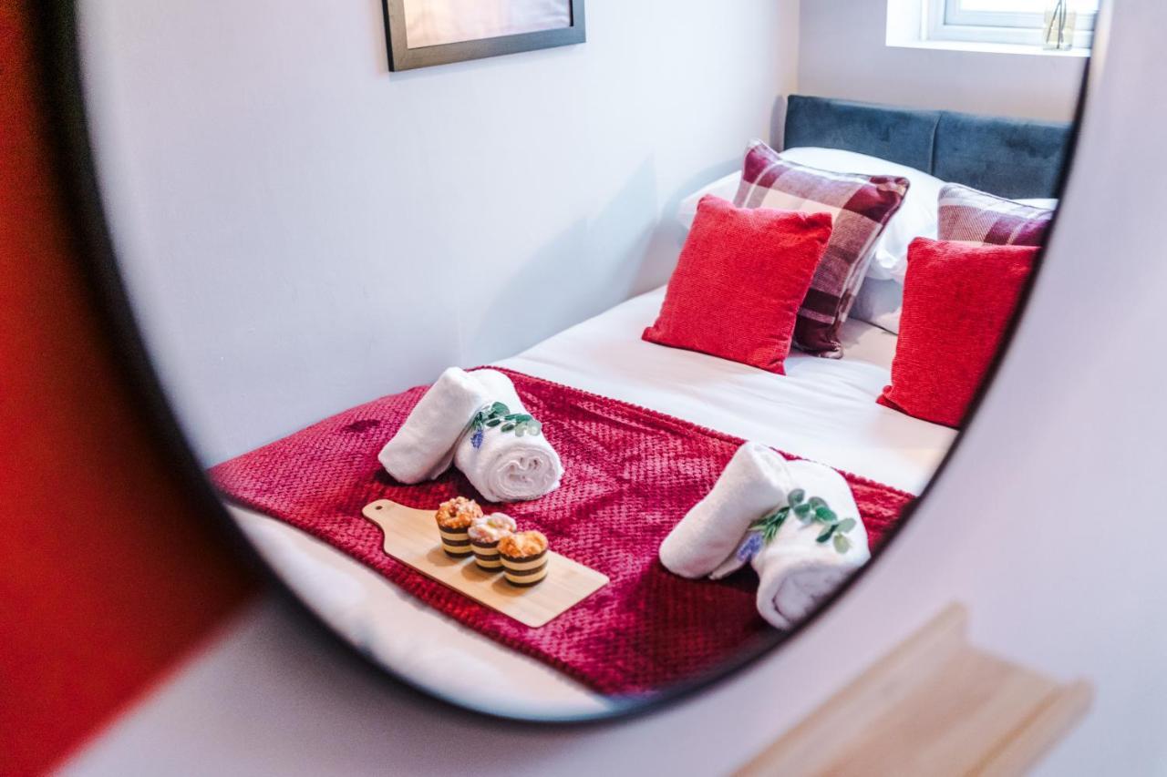 New! Gorgeous 2-Bed Home In Chester City Centre By 53 Degrees Property - Incredible Location, Ideal For Small Groups - Sleeps 6! Eksteriør bilde