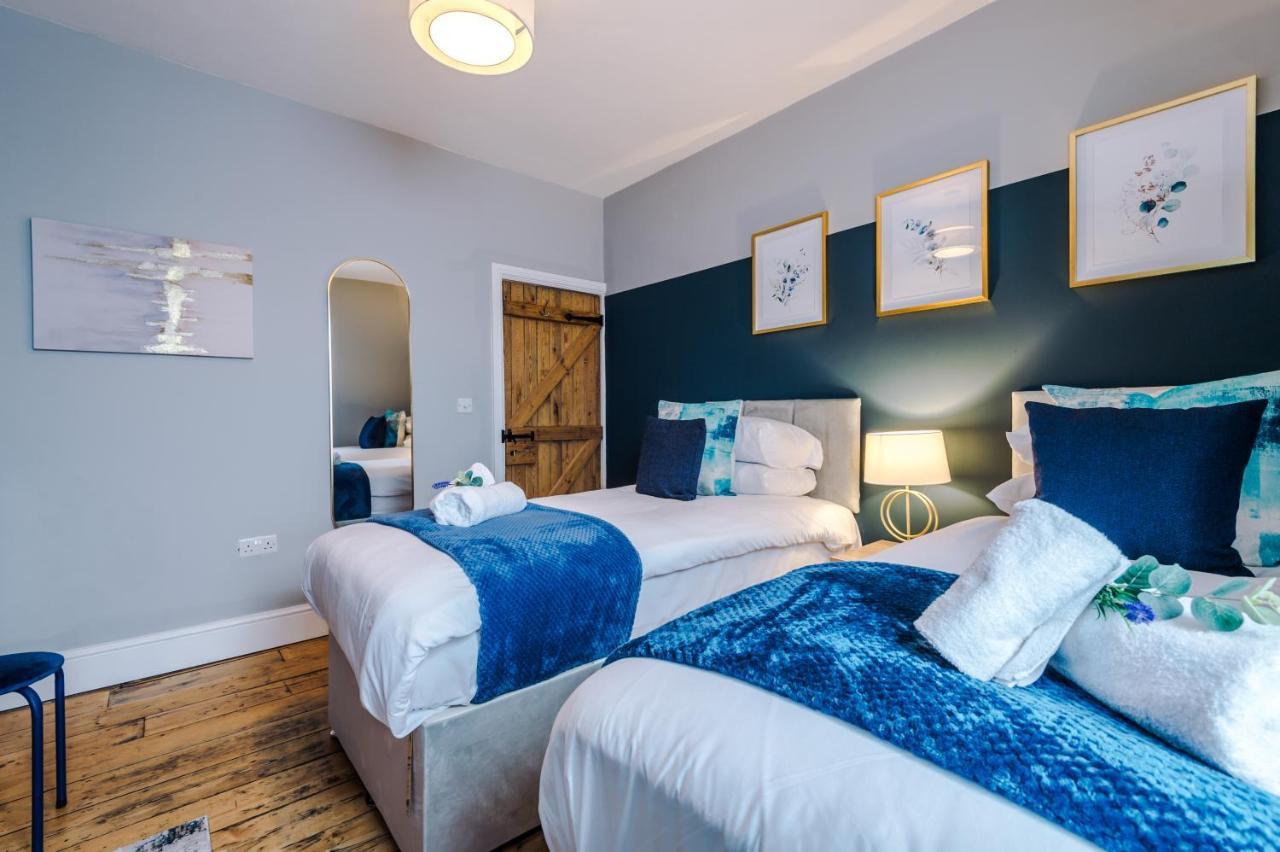 New! Gorgeous 2-Bed Home In Chester City Centre By 53 Degrees Property - Incredible Location, Ideal For Small Groups - Sleeps 6! Eksteriør bilde