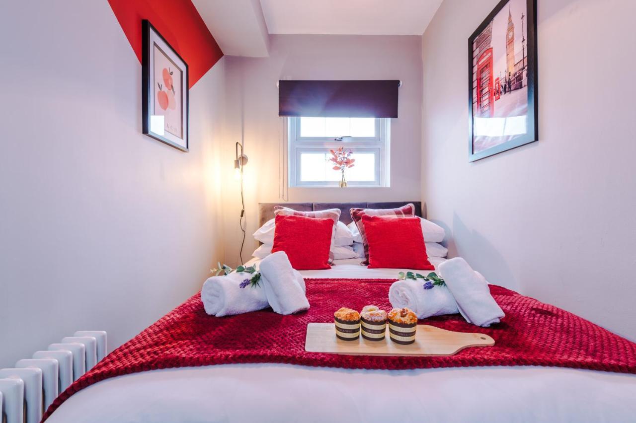 New! Gorgeous 2-Bed Home In Chester City Centre By 53 Degrees Property - Incredible Location, Ideal For Small Groups - Sleeps 6! Eksteriør bilde