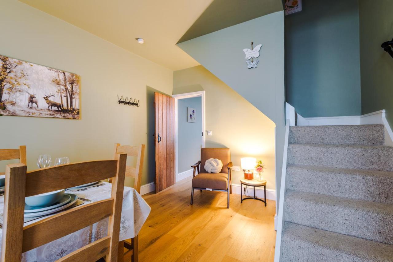 New! Gorgeous 2-Bed Home In Chester City Centre By 53 Degrees Property - Incredible Location, Ideal For Small Groups - Sleeps 6! Eksteriør bilde